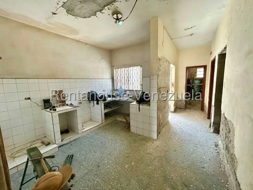 Local Comercial en Venta en Centro, Lara - 12