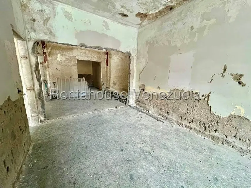 Local Comercial en Venta en Centro, Lara - 4