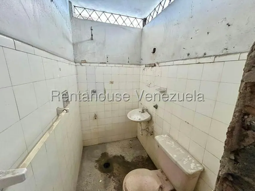 Local Comercial en Venta en Centro, Lara - 9
