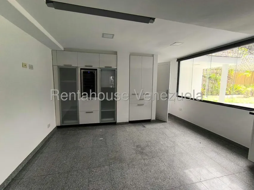 Apartamento (Duplex) en Alquiler en Lomas de La Lagunita, Distrito Metropolitano - 16