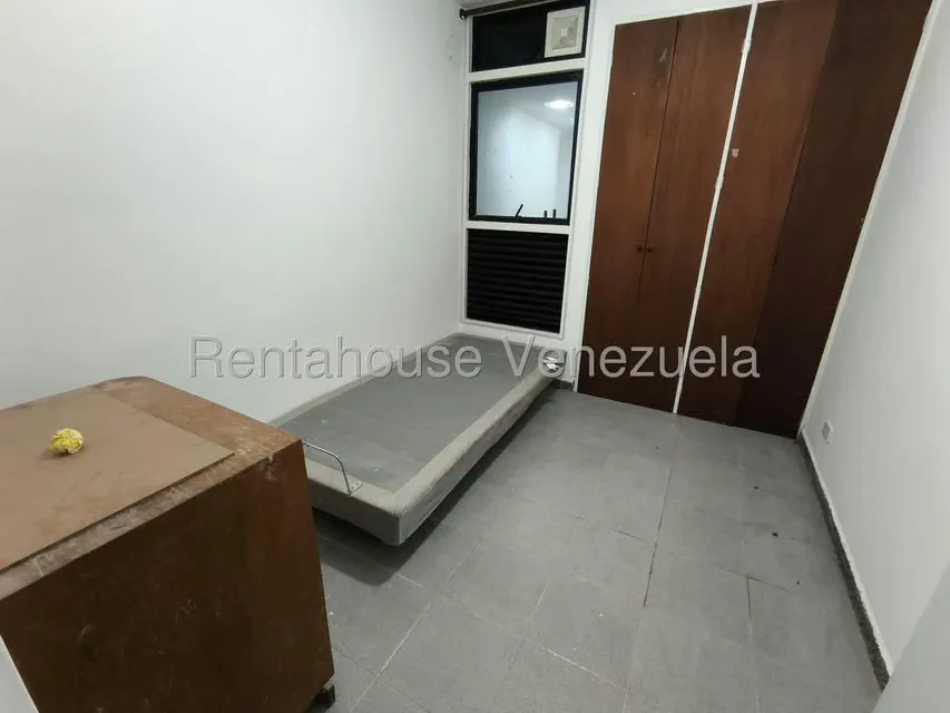 Apartamento (Duplex) en Alquiler en Lomas de La Lagunita, Distrito Metropolitano - 19