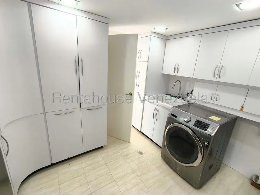 Apartamento (Duplex) en Alquiler en Lomas de La Lagunita, Distrito Metropolitano - 26