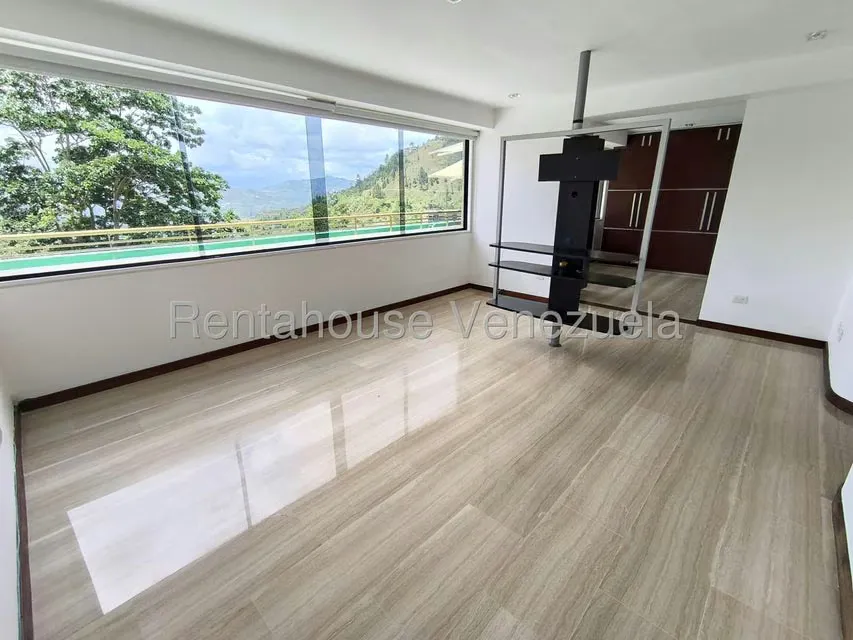 Apartamento (Duplex) en Alquiler en Lomas de La Lagunita, Distrito Metropolitano - 29