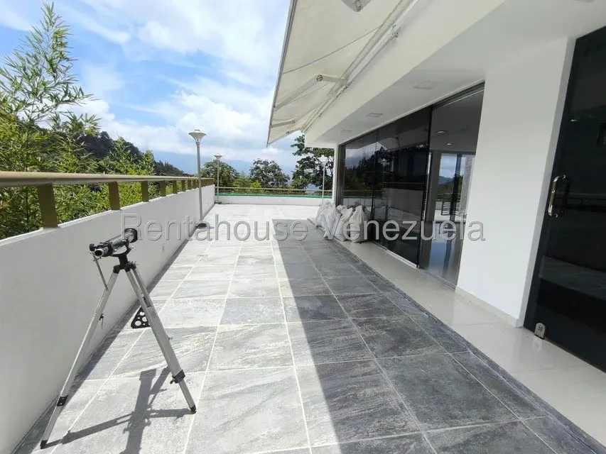 Apartamento (Duplex) en Alquiler en Lomas de La Lagunita, Distrito Metropolitano - 51