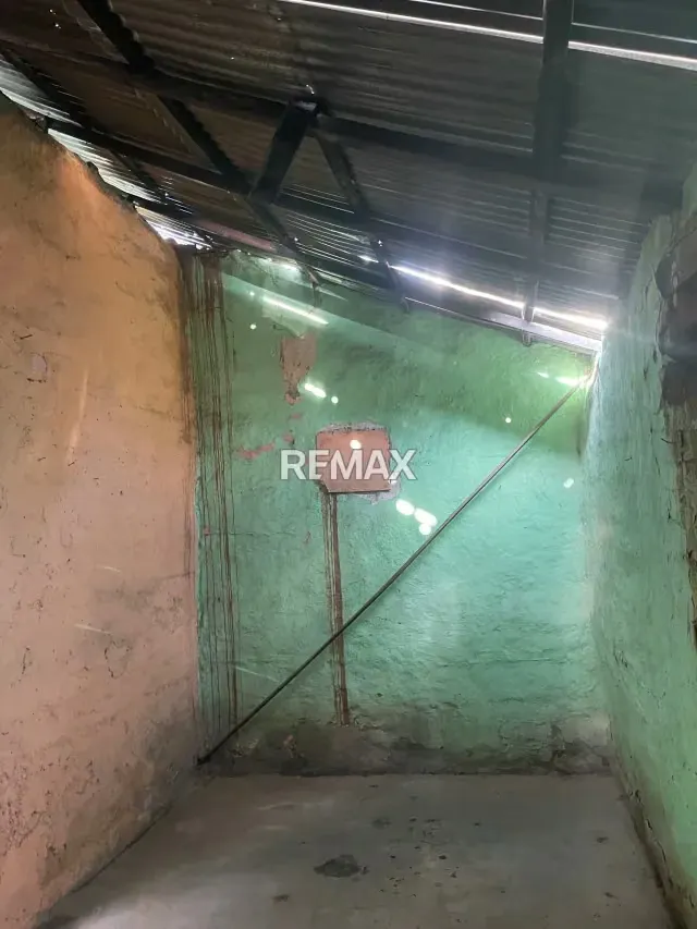Terreno en venta con pontencial comercial en pleno centro de Acarigua - 5