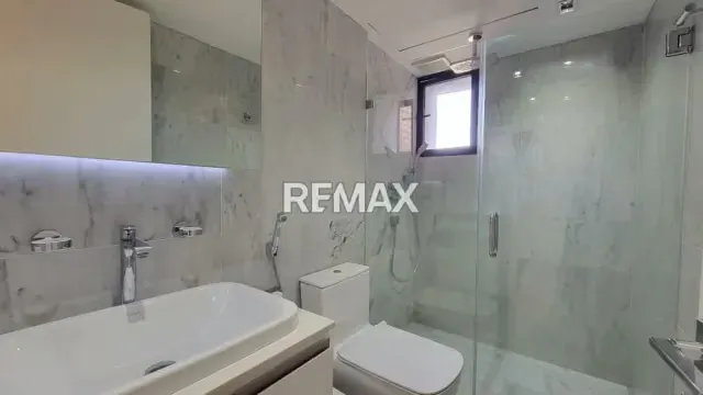 Aparatamento en Venta Campo Alegre, Chacao, Caracas 226 mts 4 Hab - 17