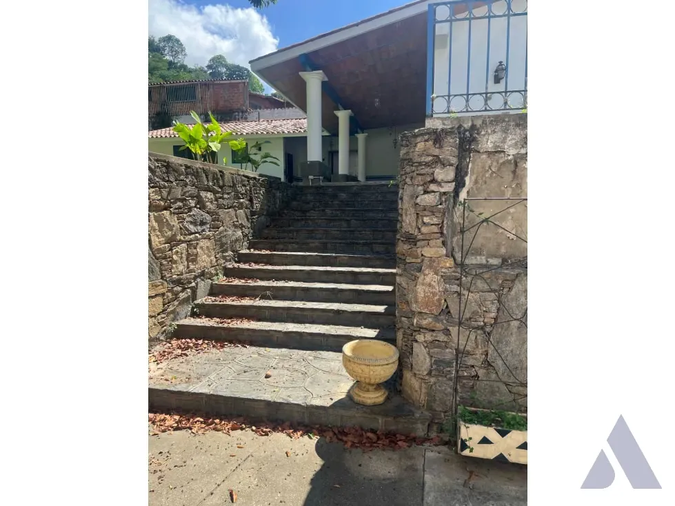Vendo casa para remodelar 1200m2 Caurimare 0405 - 3