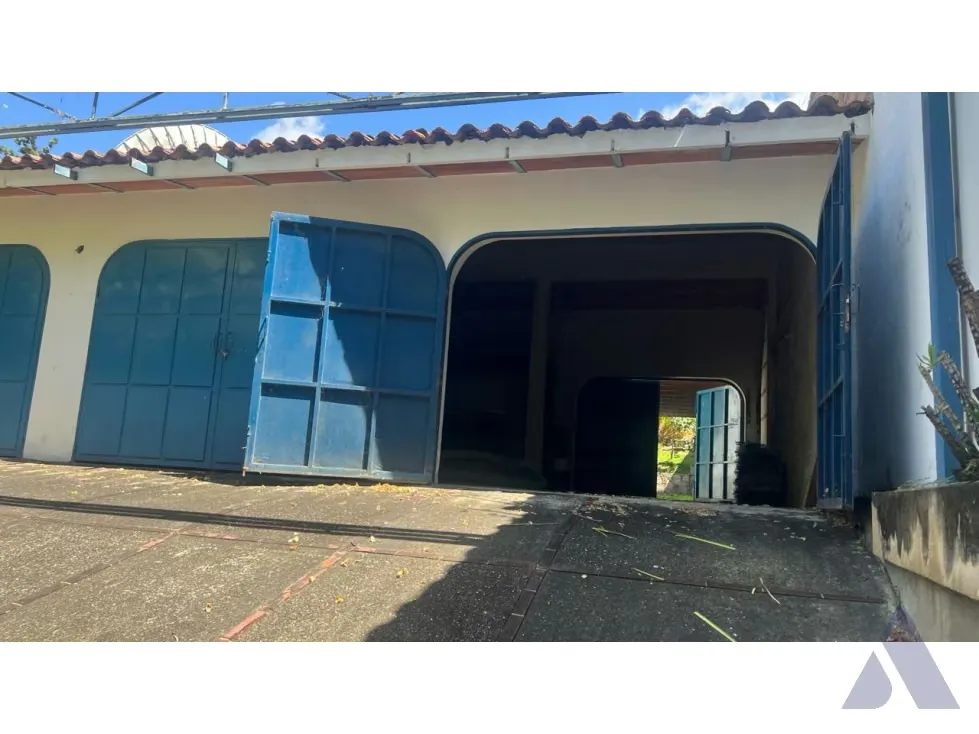Vendo casa para remodelar 1200m2 Caurimare 0405 - 23