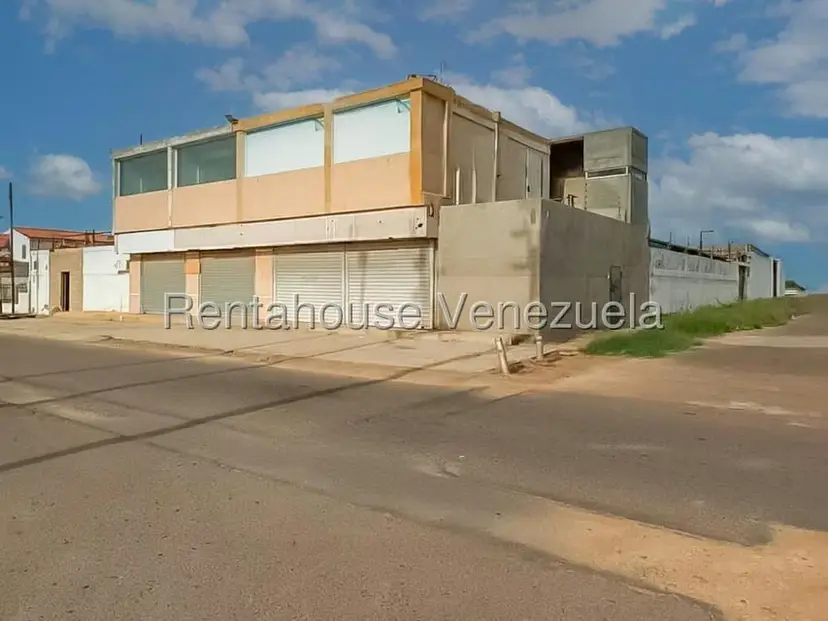 Comercial (Galpon - Deposito) en Venta en Puerta Maraven, Falcon