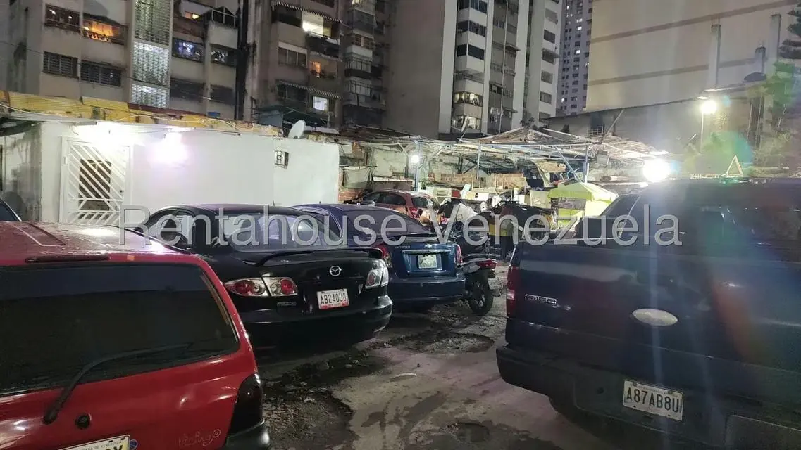 Terreno (Comercial) en Venta en La Candelaria, Distrito Metropolitano - 4