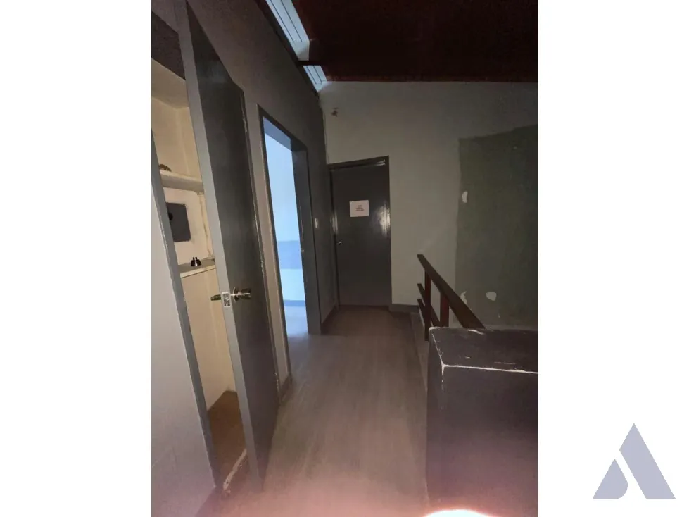 Vendo casa comercial 350m2 Chuao 0097 - 17