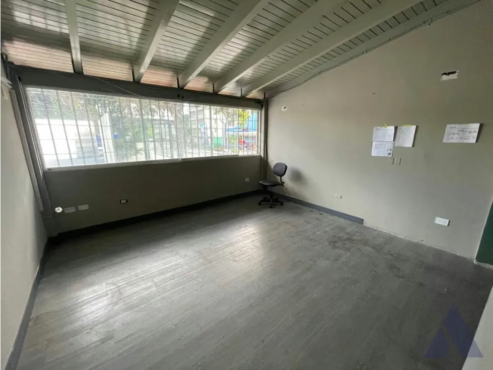 Vendo casa comercial 350m2 Chuao 0097 - 24