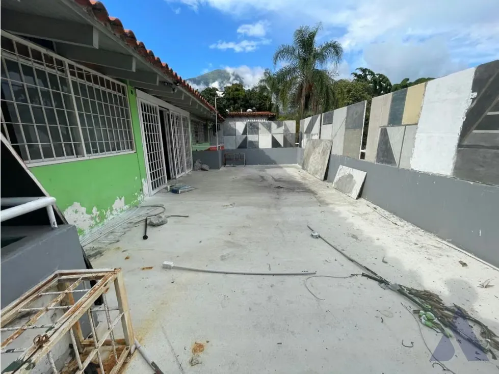 Vendo casa comercial 350m2 Chuao 0097 - 38