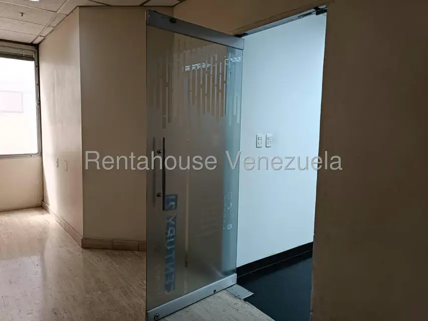 Oficina en Venta en Parroquia La Candelaria, Distrito Metropolitano - 3