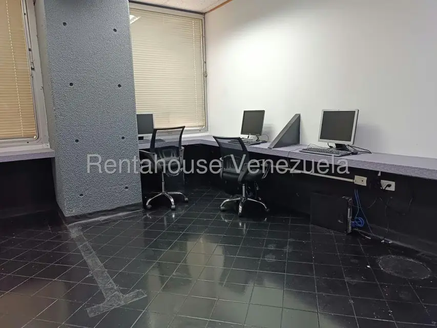 Oficina en Venta en Parroquia La Candelaria, Distrito Metropolitano - 5