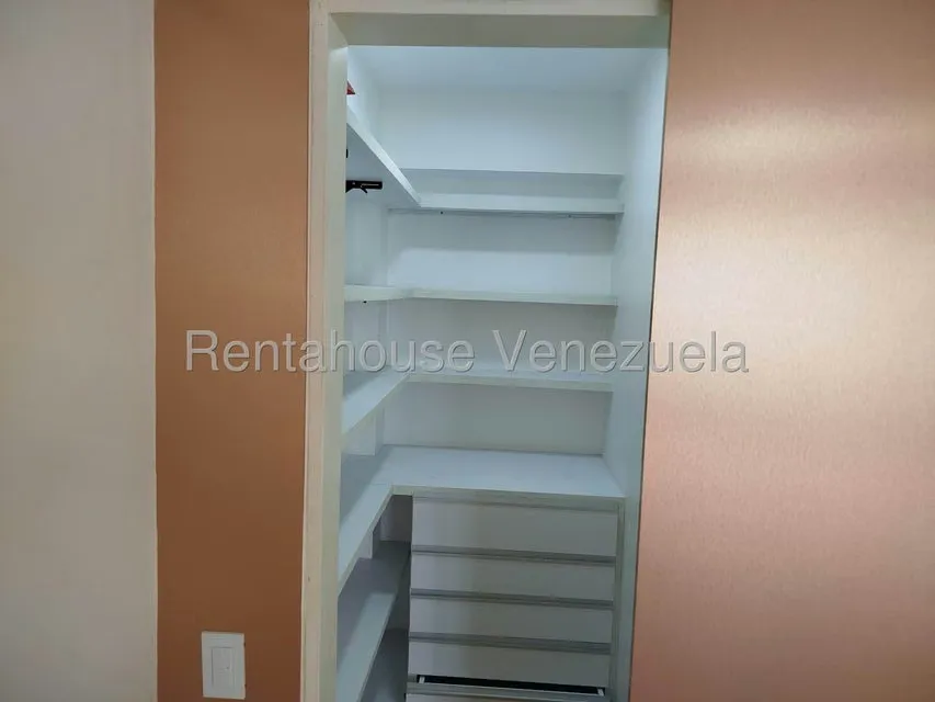 Apartamento (Duplex) en Alquiler en Sebucan, Distrito Metropolitano - 43