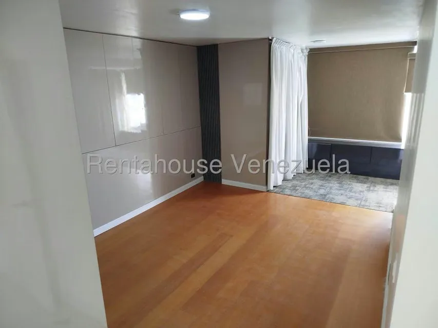 Apartamento (Duplex) en Alquiler en Sebucan, Distrito Metropolitano - 52