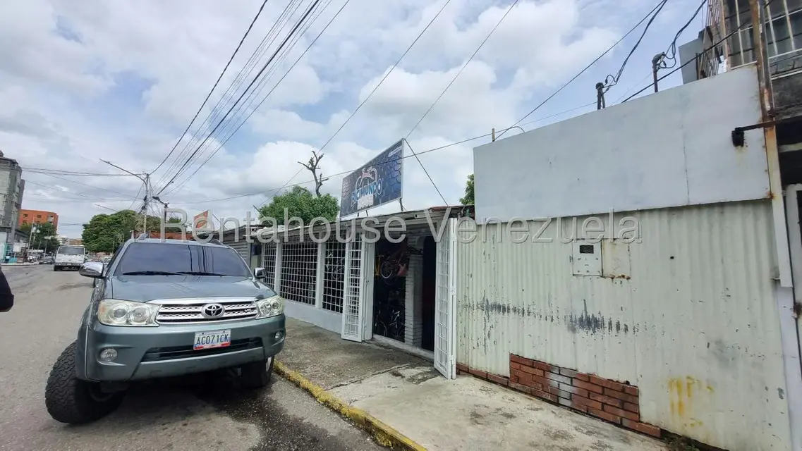 Comercial (Local Comercial) en Venta en Centro, Lara - 4