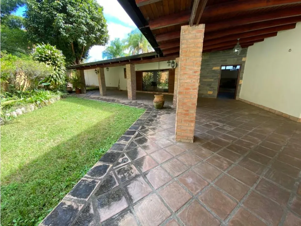 Vendo casa 500mts2 4h+s/4.5b+s/6p Las Marías 0053
