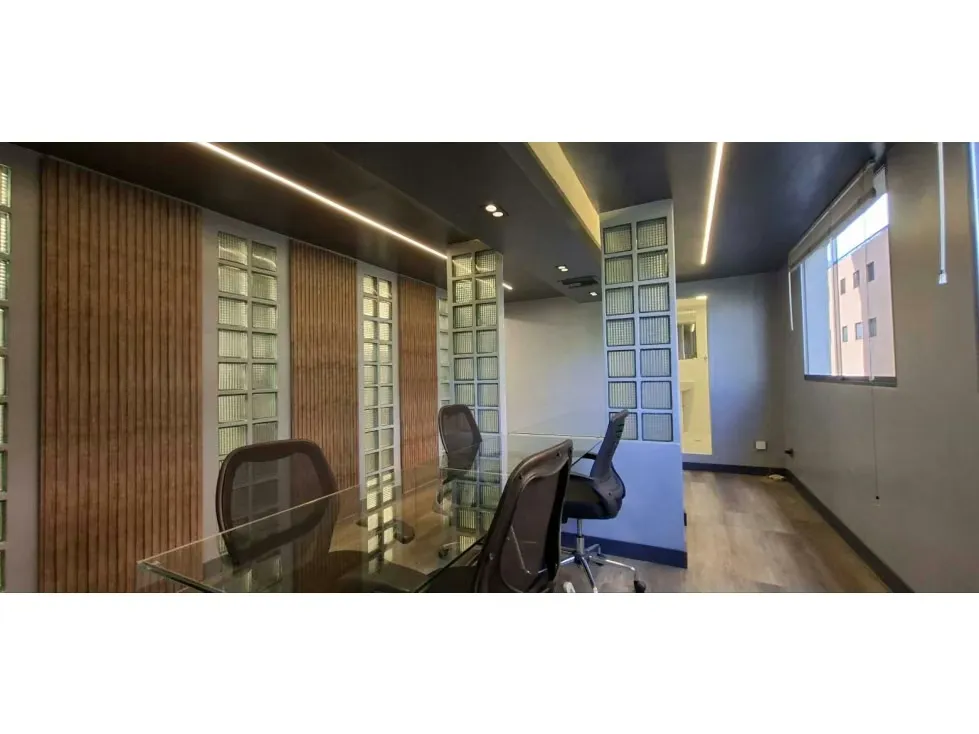 Se alquila oficina 50m2 La Castellana 1456