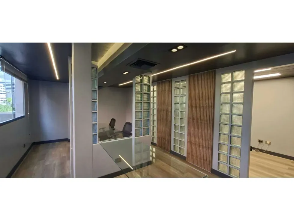 Se alquila oficina 50m2 La Castellana 1456 - 16