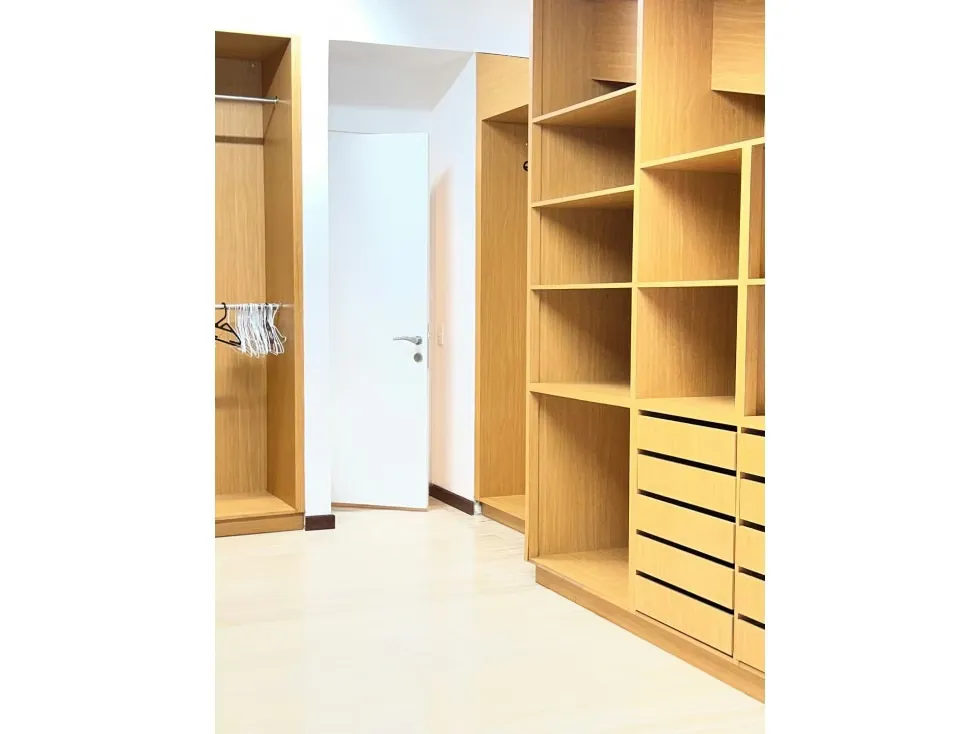 Alquilo apartamento 430m2 La Lagunita 2714 - 28