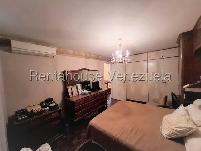 Apartamento (1 Nivel) en Venta en La Florida, Distrito Metropolitano - 23