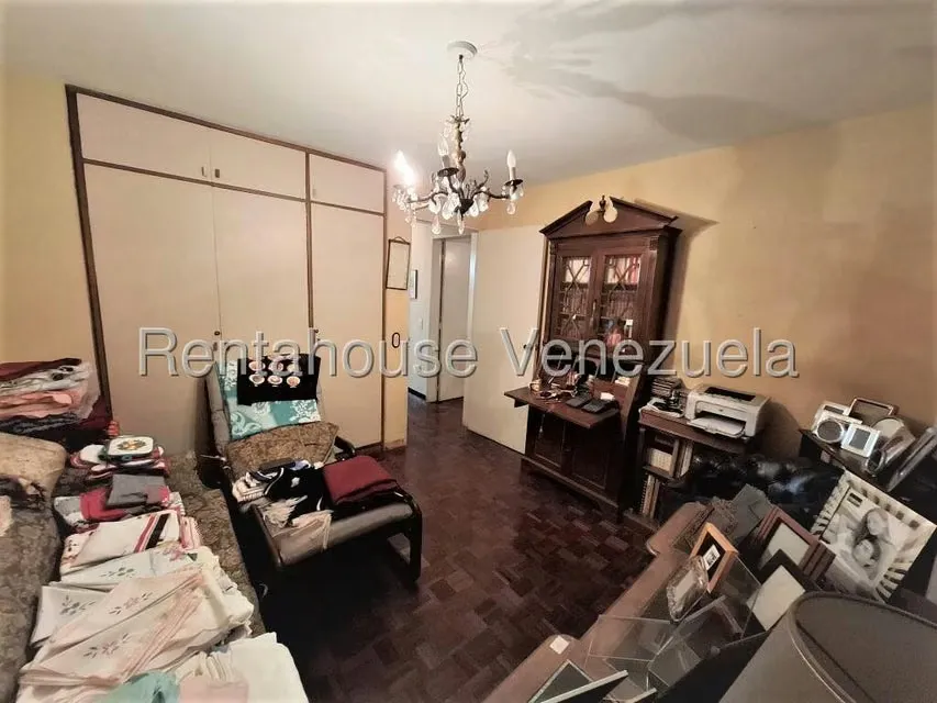 Apartamento (1 Nivel) en Venta en La Florida, Distrito Metropolitano - 25