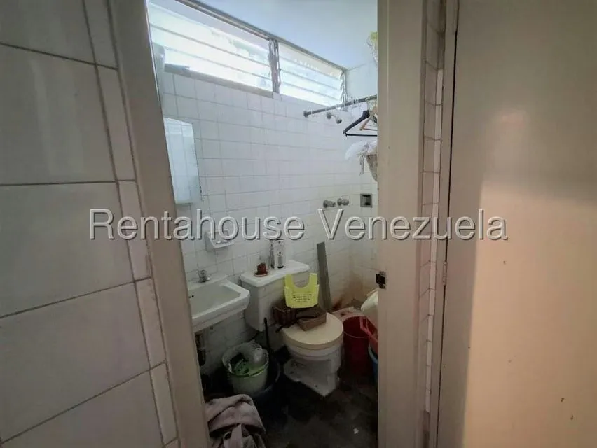 Apartamento (1 Nivel) en Venta en La Florida, Distrito Metropolitano - 28