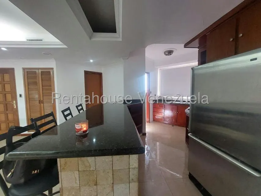 Apartamento (1 Nivel) en Alquiler en Avenida Bella Vista, Zulia - 4
