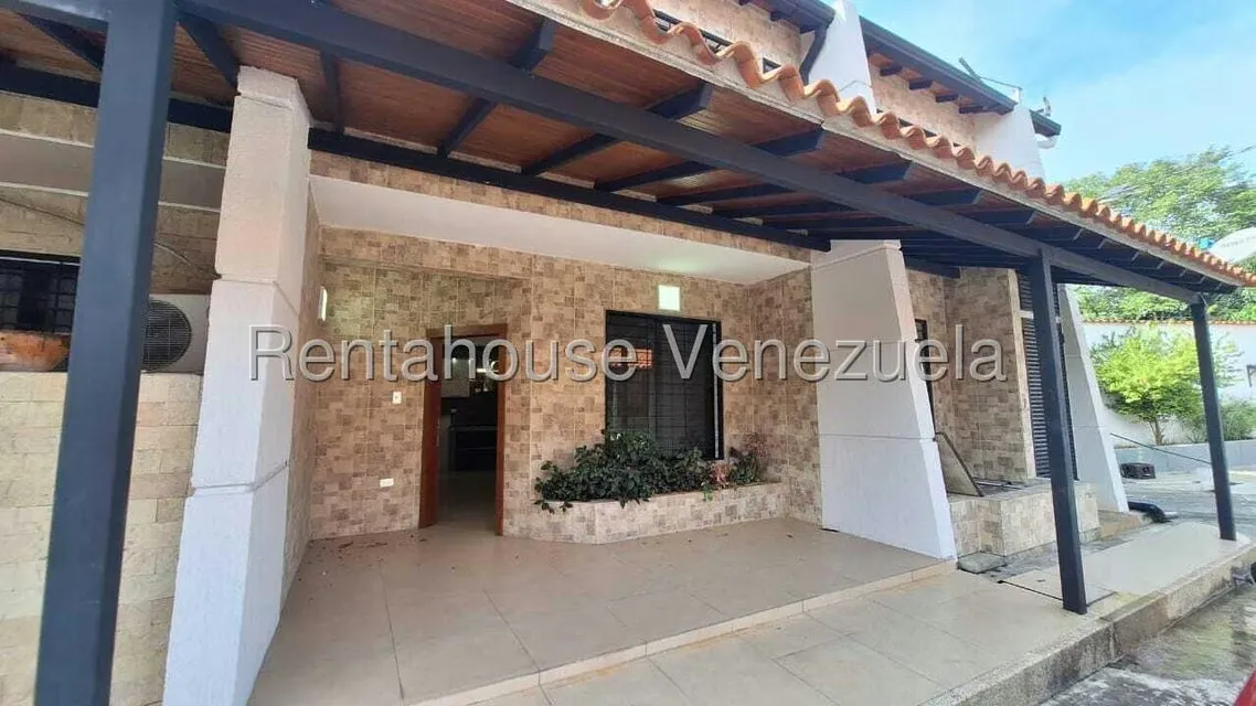 Townhouse (Duplex) en Venta en El Paraiso, Merida