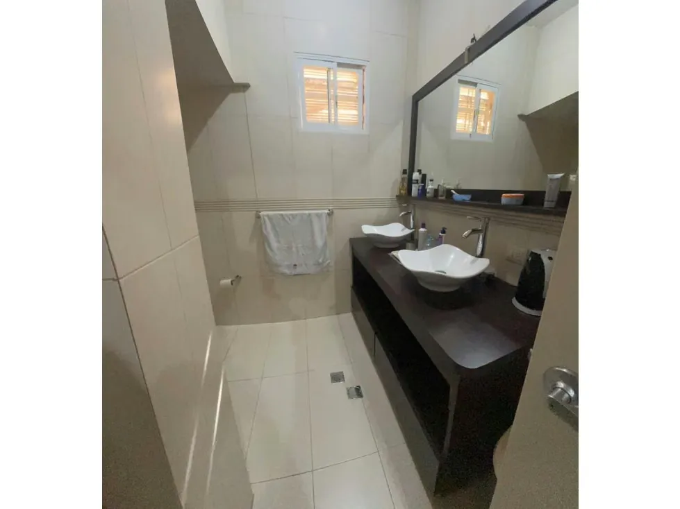 Se VENDE Casa de 500m²C.-6H+6.5B+7P+Trz.-Cumbres de Curumo-RC - 33