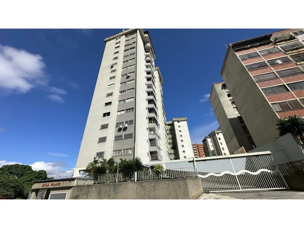 Alquiler PH Duplex actualizado en Lomas del Ávila