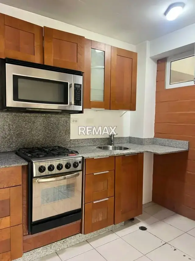 EN ALQUILER APARTAMENTO EN METROPOLITANO JAVIER, BARQUISIMETO