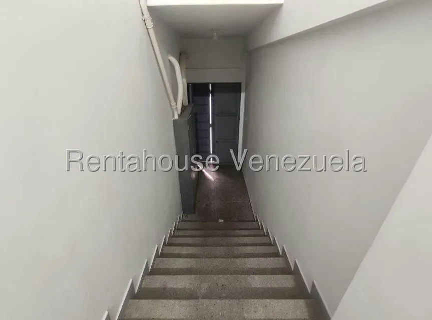 Local Comercial en Alquiler en Antimano, Distrito Metropolitano - 18