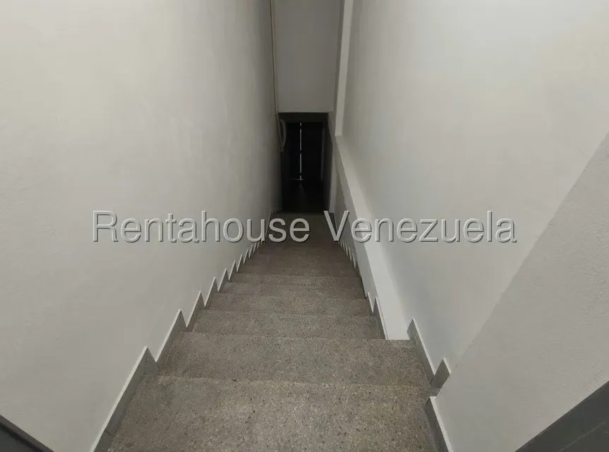 Local Comercial en Alquiler en Antimano, Distrito Metropolitano - 19
