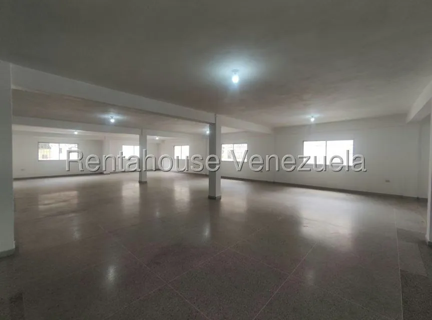 Local Comercial en Alquiler en Antimano, Distrito Metropolitano - 9