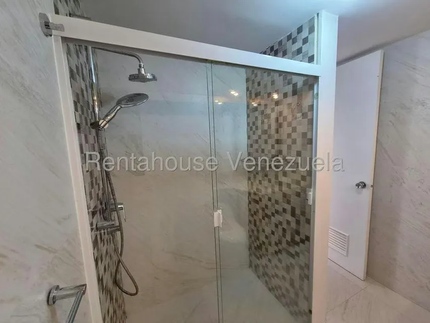 Apartamento (1 Nivel) en Venta en Manzanares, Distrito Metropolitano - 15