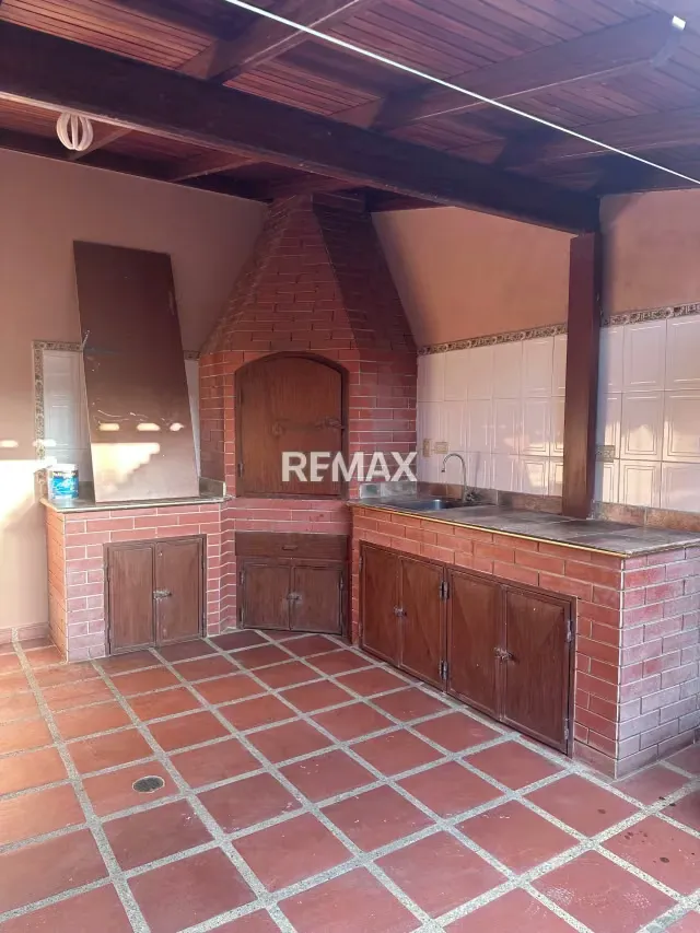 Townhouse en Alquiler urb Caña Dulce - 14