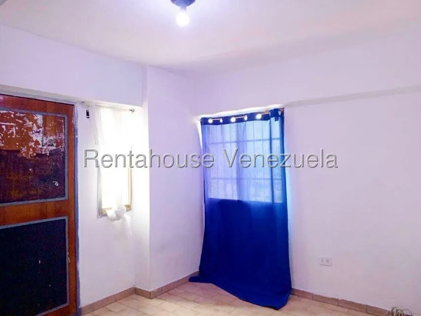 Apartamento (1 Nivel) en Venta en Zona Oeste, Lara - 24