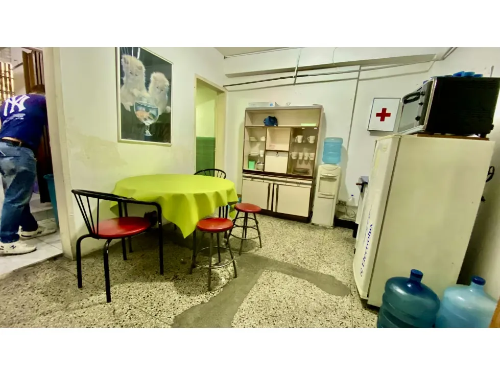 VENTA FONDO DE COMERCIO IMPRENTA OFICIAL-CENTRO DE COPIADO 240M2 - 7