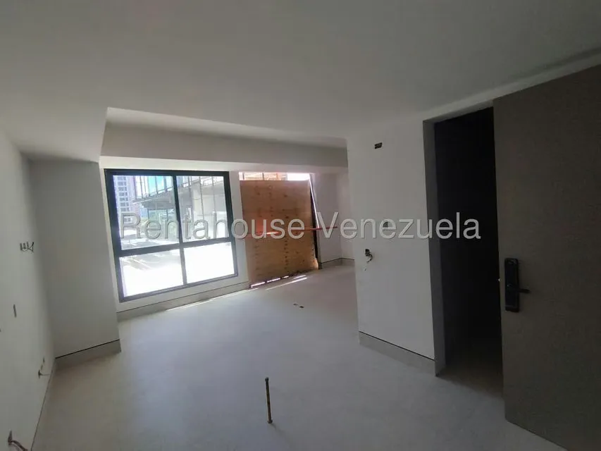 Apartamento (1 Nivel) en Venta en Las Mercedes, Distrito Metropolitano - 2