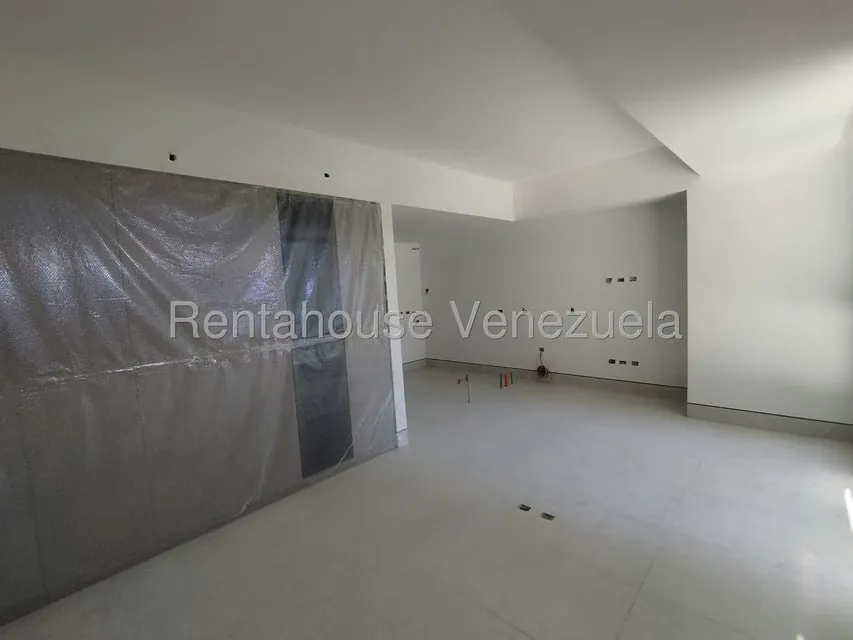 Apartamento (1 Nivel) en Venta en Las Mercedes, Distrito Metropolitano - 8