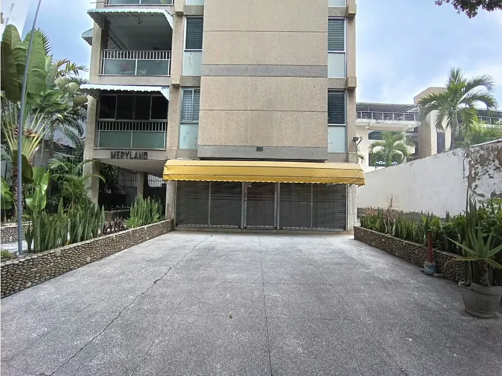 Se Alquila Local Comercial 70.5m2 Altamira 2103 - 2