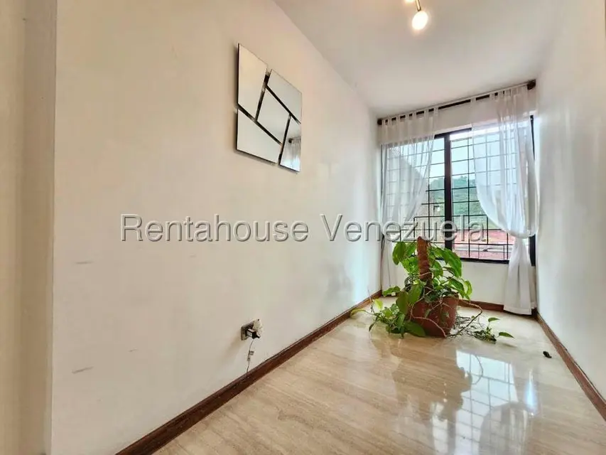 Apartamento (1 Nivel) en Venta en El Peñon, Distrito Metropolitano - 4