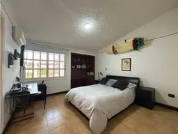View 10