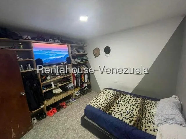 Casa (Multipes Niveles) en Venta en Los Teques, Miranda - 23