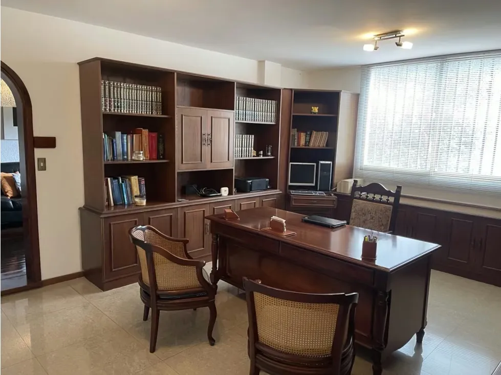Vendo Casa de 2 Plantas en Los Naranjos - 19