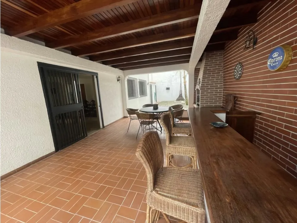 Vendo Casa de 2 Plantas en Los Naranjos - 39