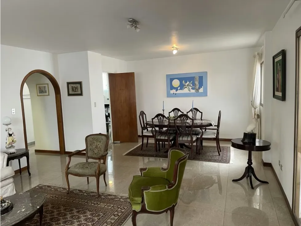 Vendo Casa de 2 Plantas en Los Naranjos - 10